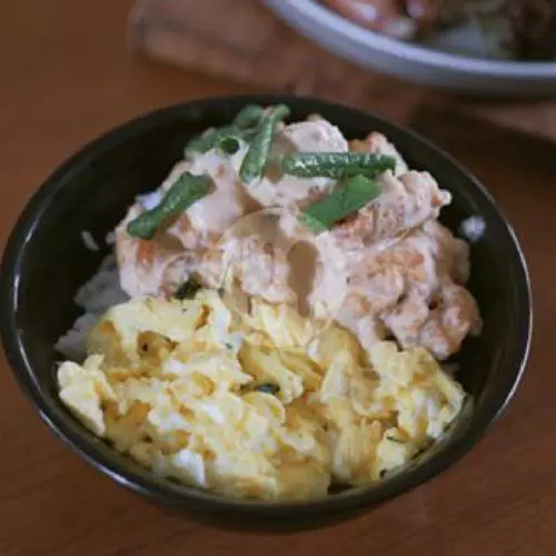 Salted Egg Chicken